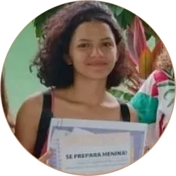 Adrian, participante do Projeto Se Prepara Menina